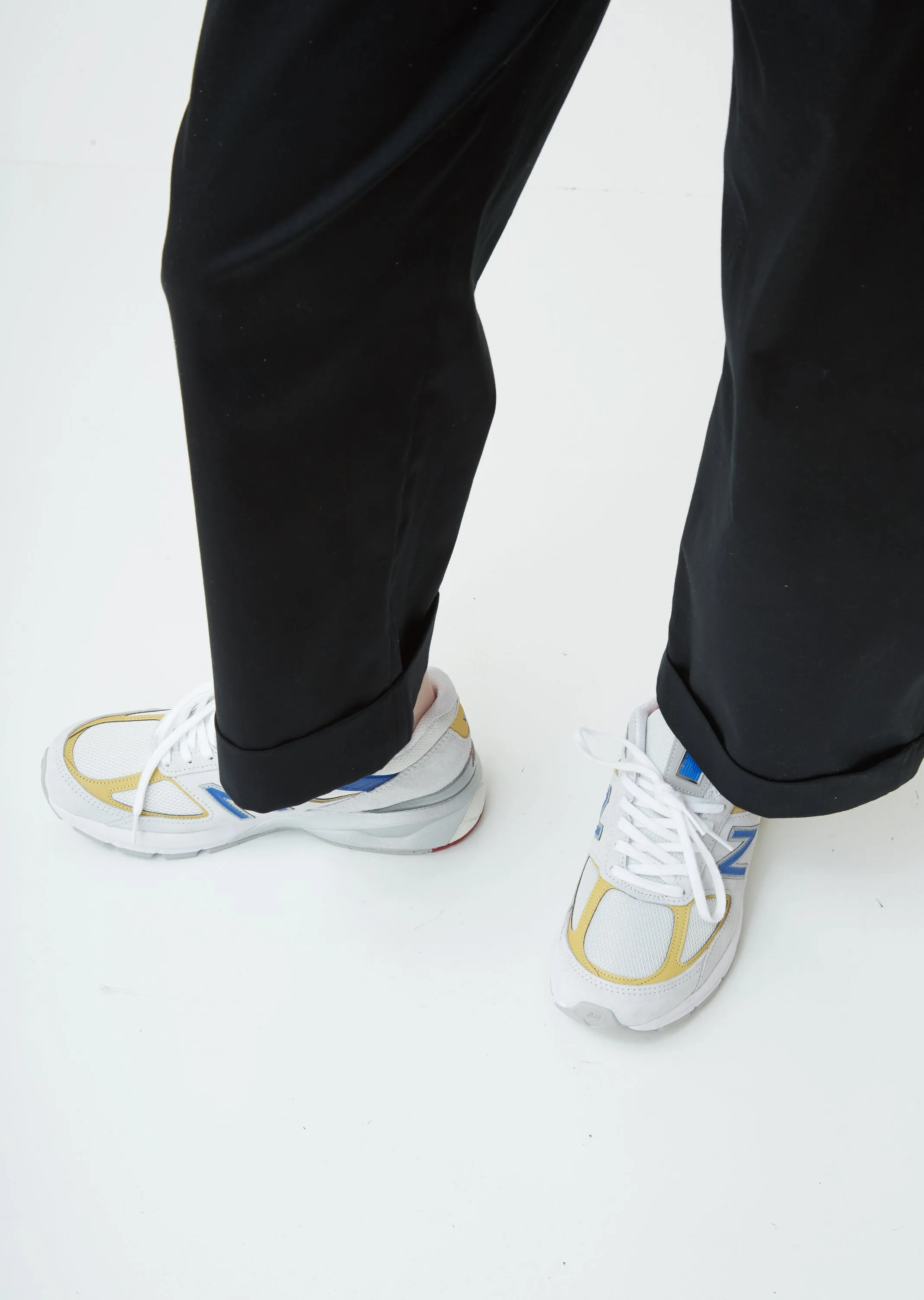 New Balance Off White And Beige 990v5 Sneakers