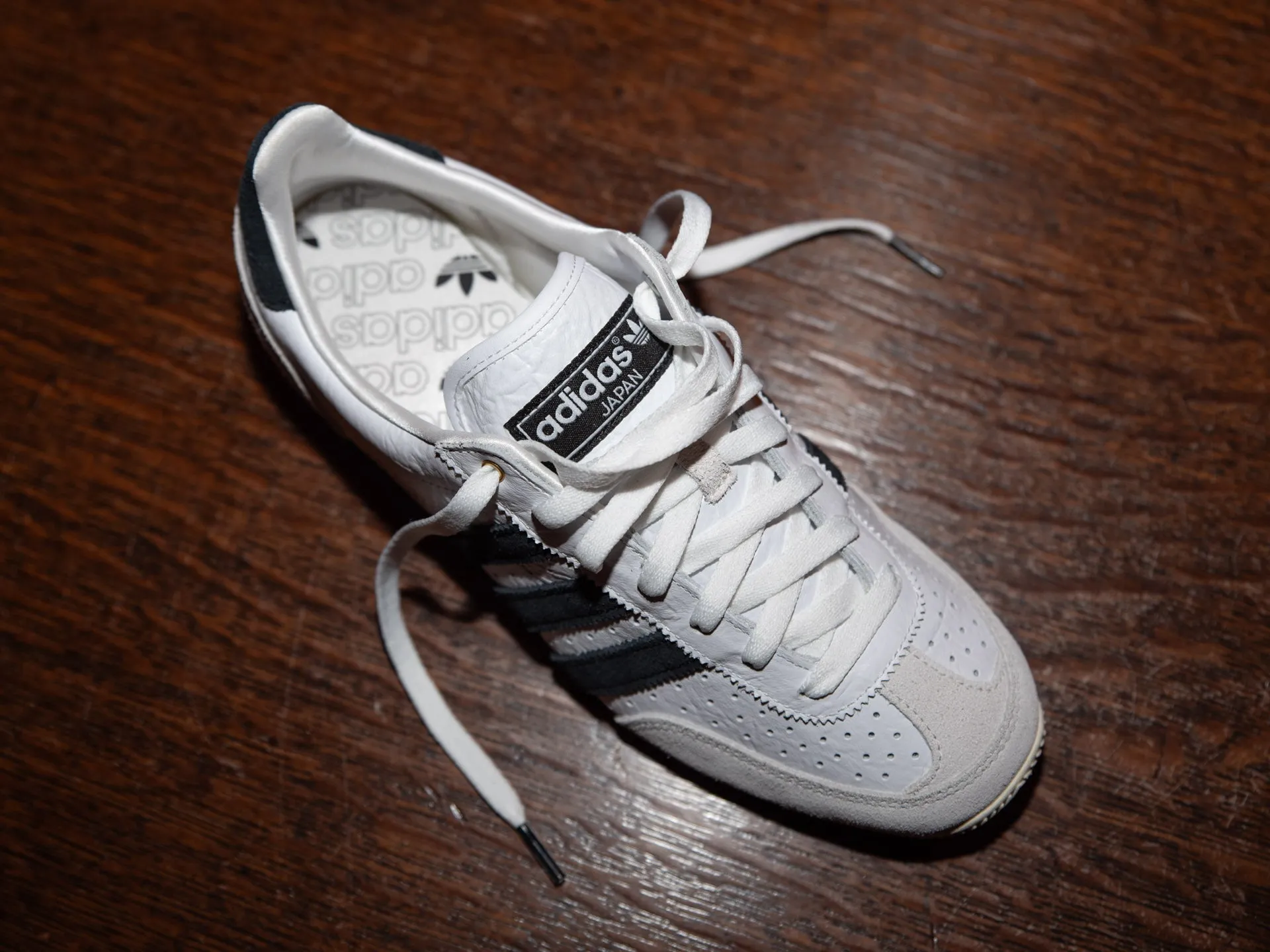 Adidas Women's Japan 'White/Black' Adidas Tiger Print Shoes