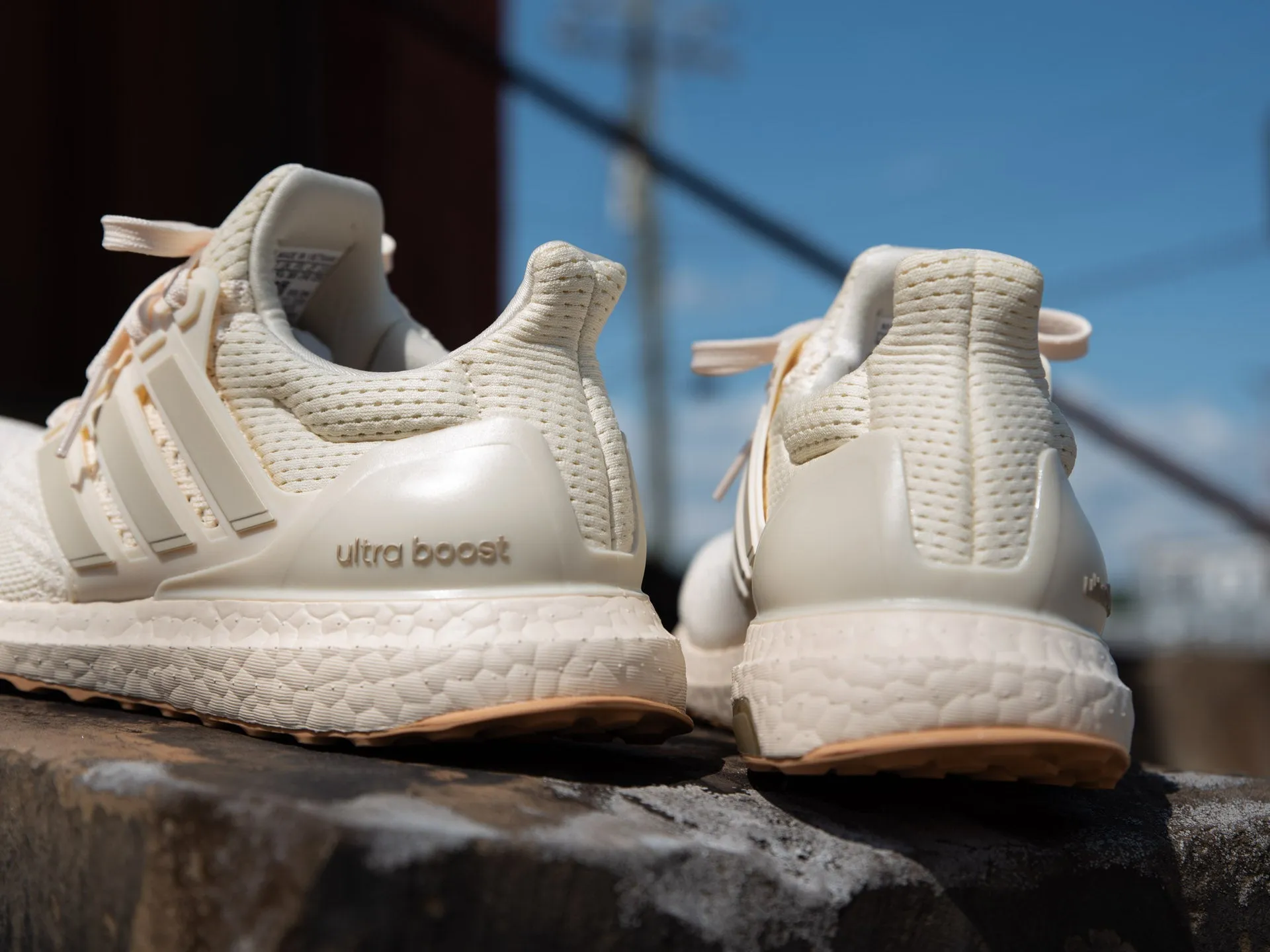 Adidas Women's Ultraboost 1.0 'Wonder White/Aluminum' Adidas Hoops 3.0 Mid Classic Vintage Shoes