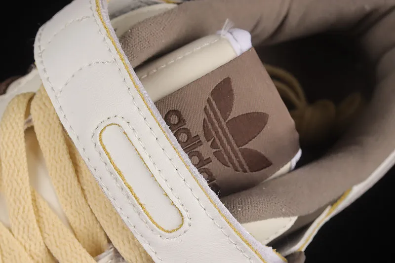 Cheap Adidas Samba Shoes adidasMens Forum 84 Low - White/Brown