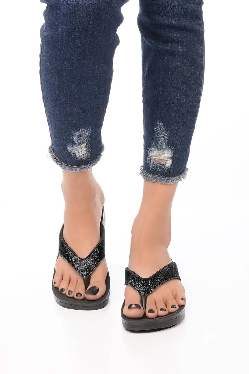 Aerothotic - Crystal Mist Women's Comfortable Flip-Flops Sandal City Beach Flip Flops