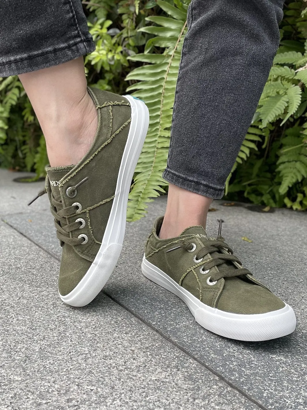 JENN ARDOR Elastic Slip-On Sneakers - Retro Fashion Comfort Packers Sneakers