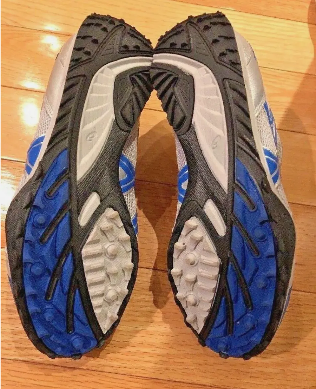 Asics Mens Outback HCS Spikeless Track Cleats Silver Calypso Sz 7.5 Shop Asics Running Shoes