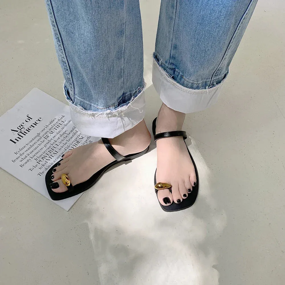 binfenxie  -  Clip Toe Women Slippers Fashion Flip Flops Flat Heeld Casual Sandals Slides Black White Slip On Summer Outside Beach Shoes 35-39 Clean Smelly Flip Flops
