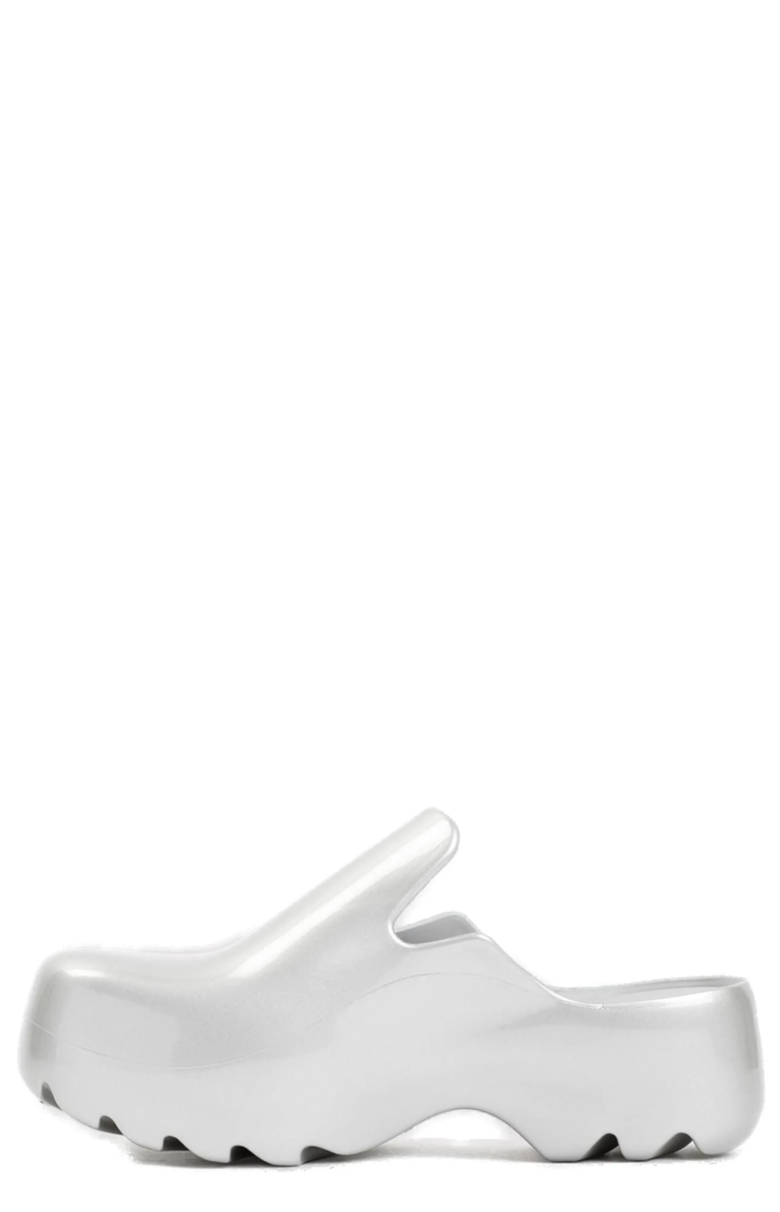 Bottega Veneta Slip-On Round Toe Clogs Wooden Japanese Sandals