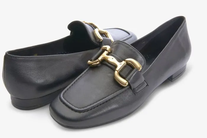 Our Legacy Loafers Vaneli Simply Women's
