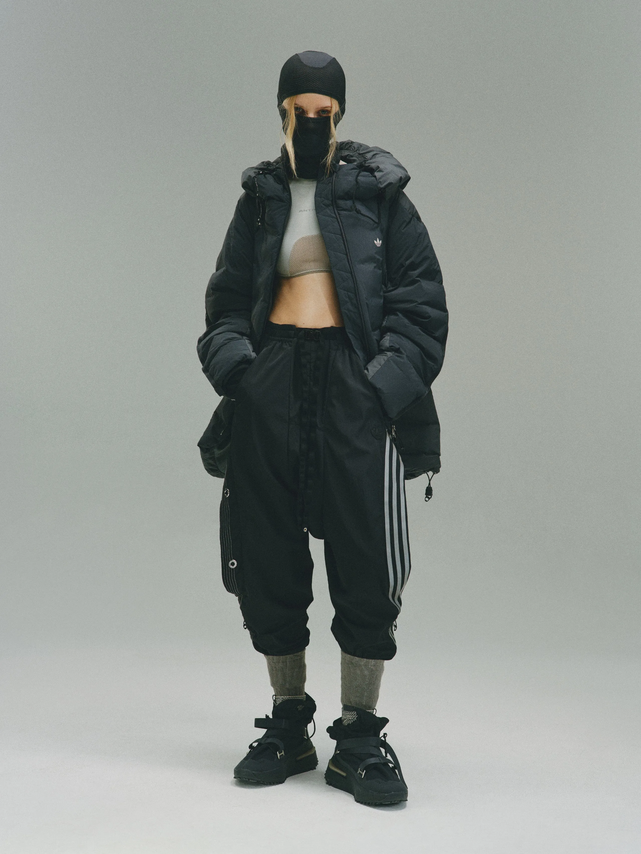 LP26 NMD-S1 SOCK MID x DUSZEN Adidas Gazelle Bold Shoes