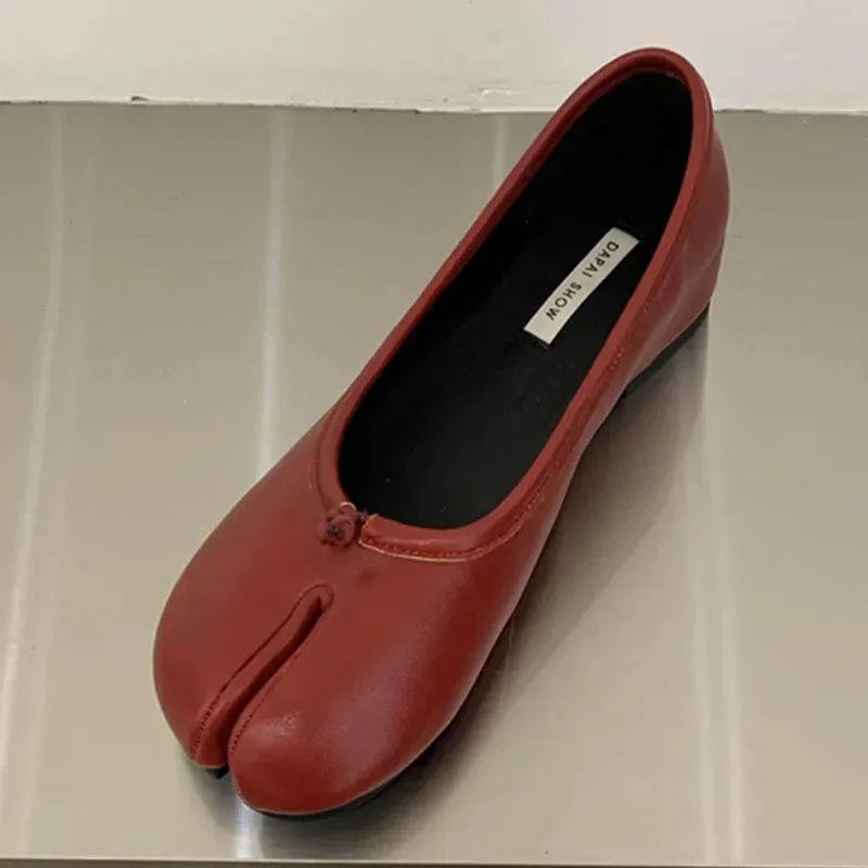 DAIIIBABYYY  -  2024 Autumn New Brand Women Flat Shoes Fashion Split Toe Bottom Loafers Ladies Casual Microfiber Leather Comfy Flats New Shoes Charles Tyrwhitt Loafers