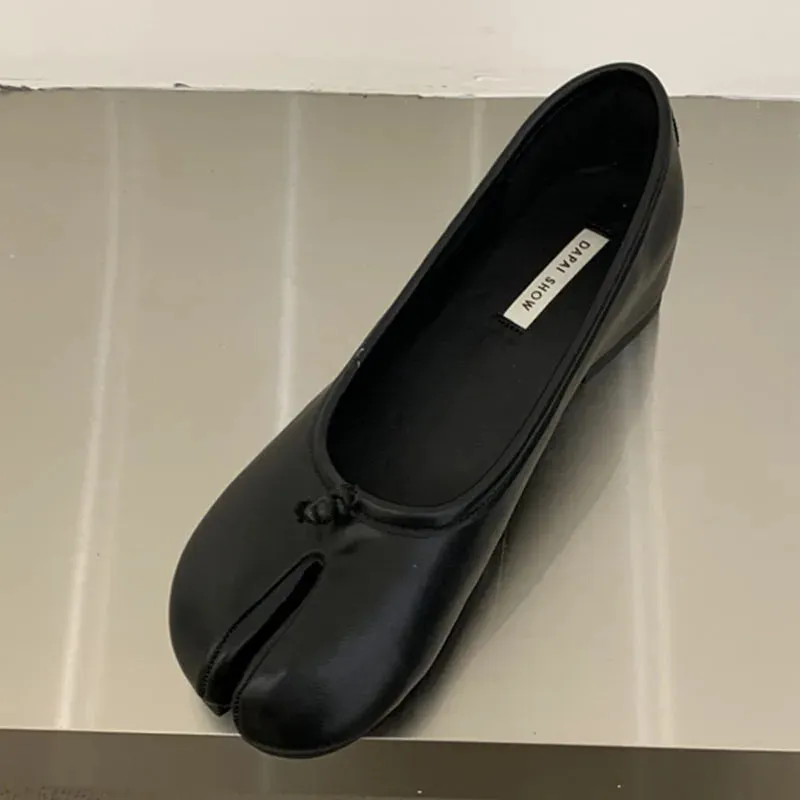 DAIIIBABYYY  -  2024 Autumn New Brand Women Flat Shoes Fashion Split Toe Bottom Loafers Ladies Casual Microfiber Leather Comfy Flats New Shoes Navy Penny Loafers