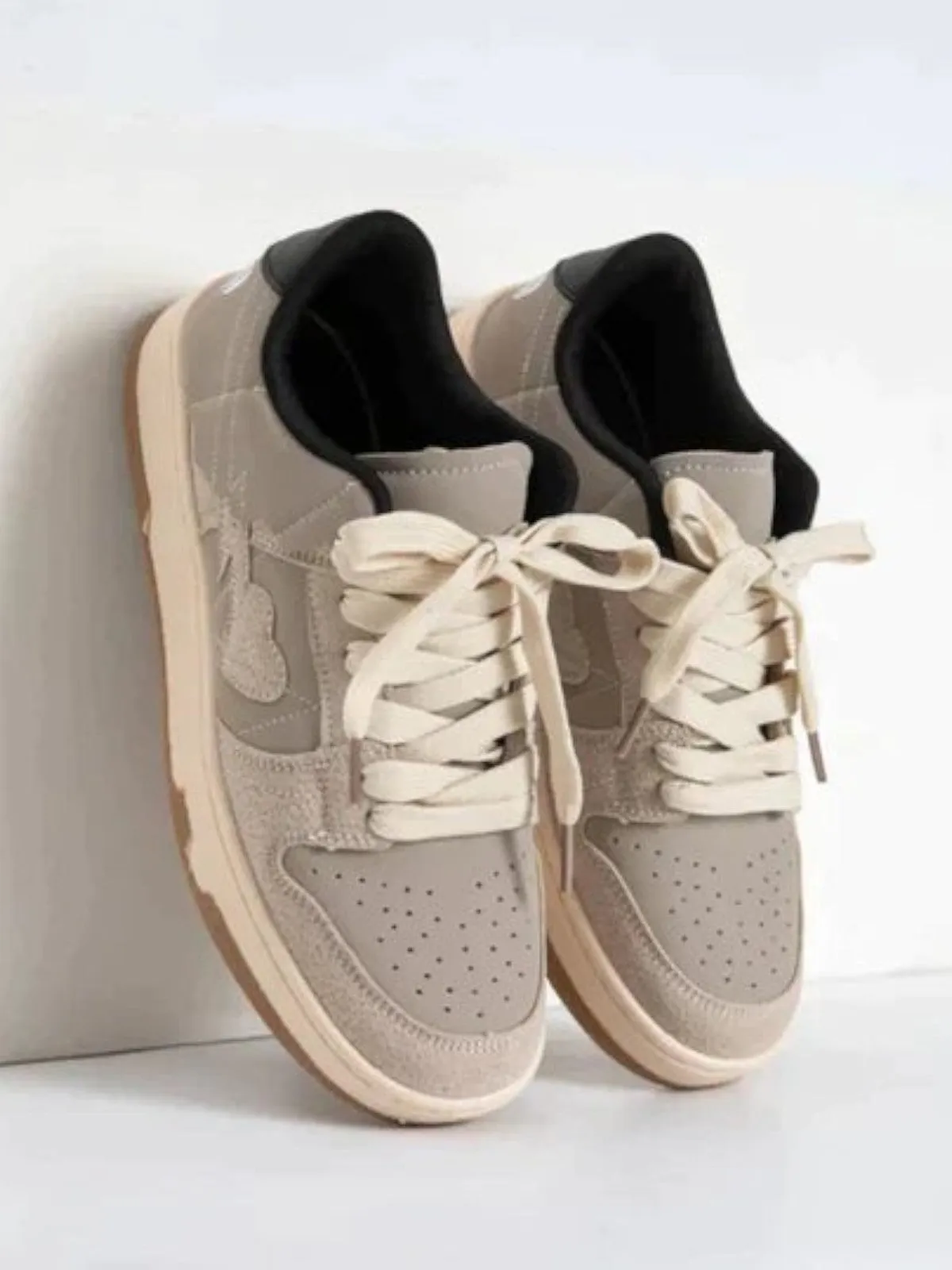 Summer Sandals 2025 Elamora Heartbeat Sneakers