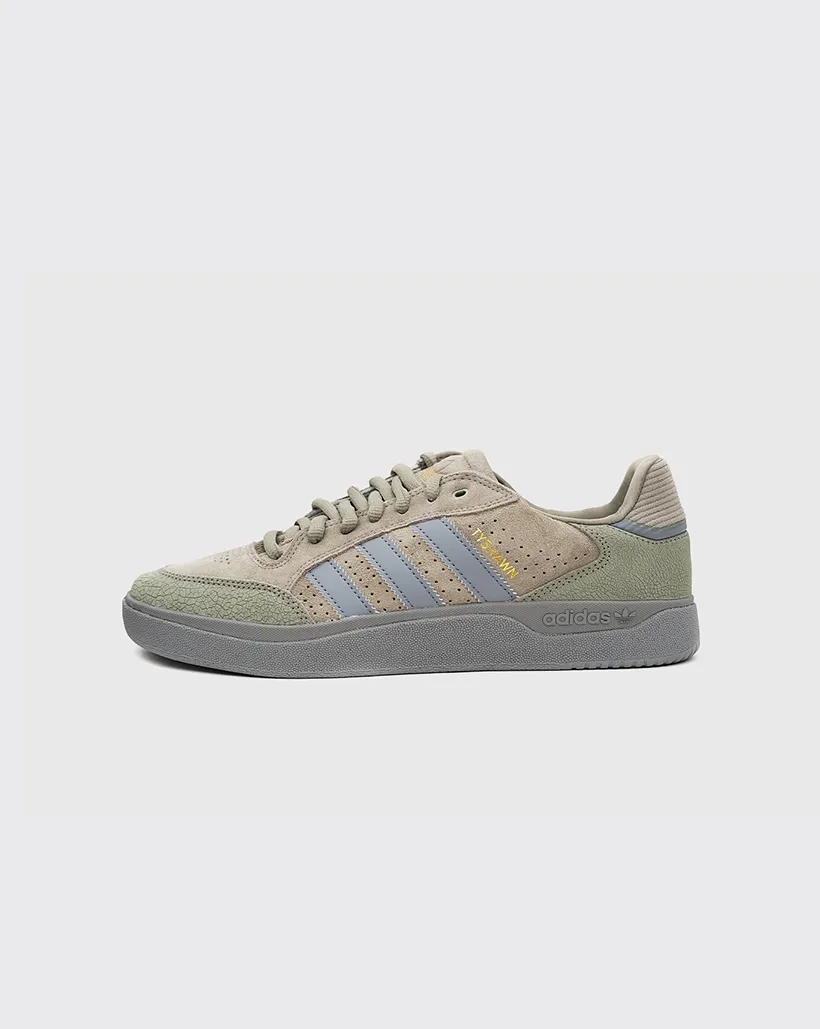 Adidas Tyshawn Low Shoe - Pebble/Grey Adidas Best Soccer Shoes