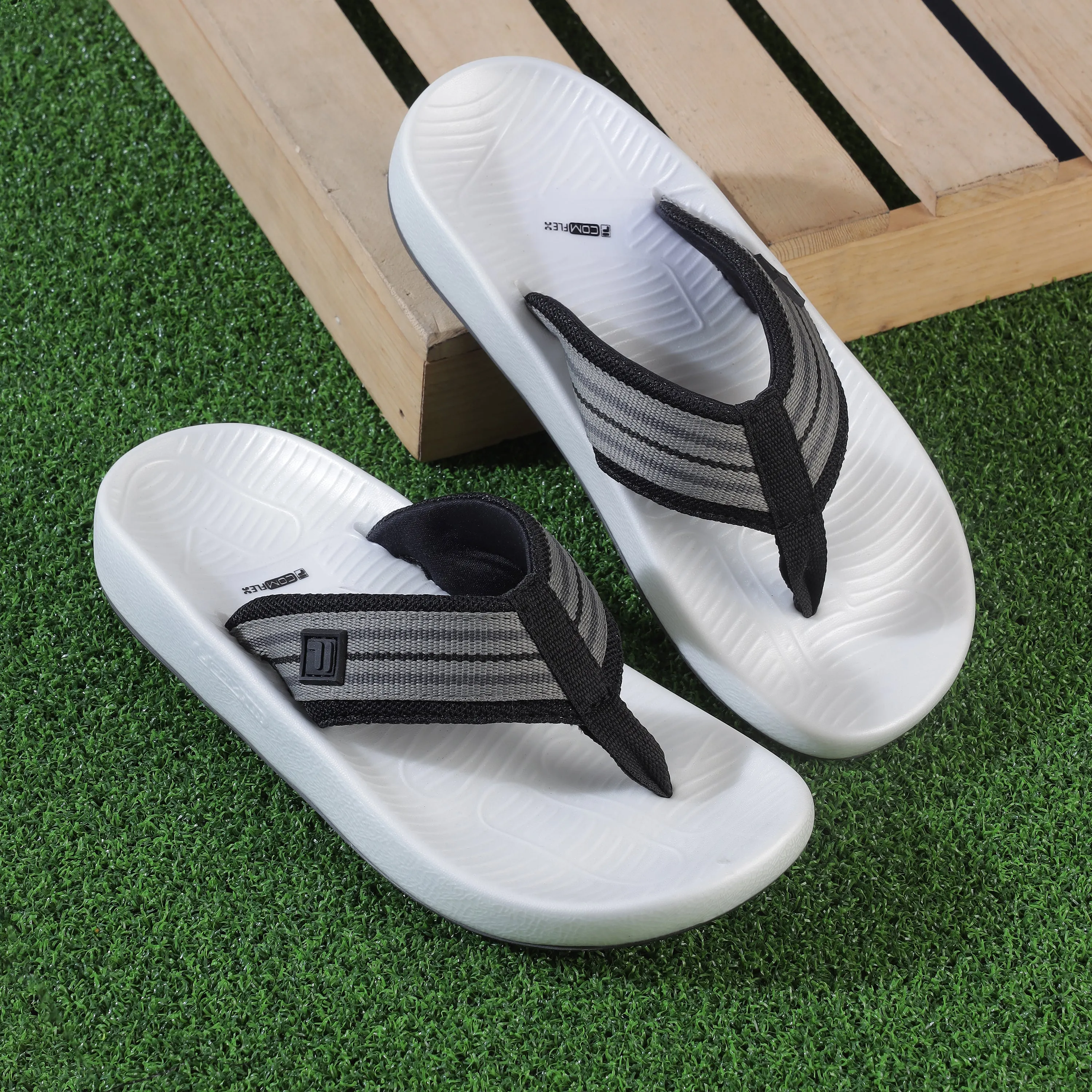 Fila Men Grey Ario Mel Thong Hilfiger Sandals