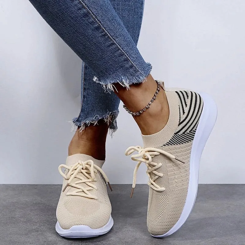 TRENDY WOMEN'S SHOES WITH ORTHOPEDIC FOOTBED Sneakers Politics