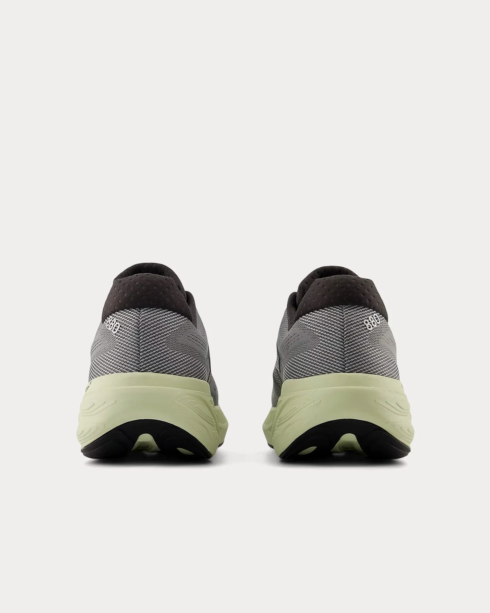 Fresh Foam X 880v15 Slate Grey / Mineral / Black Running Shoes New Balance M587