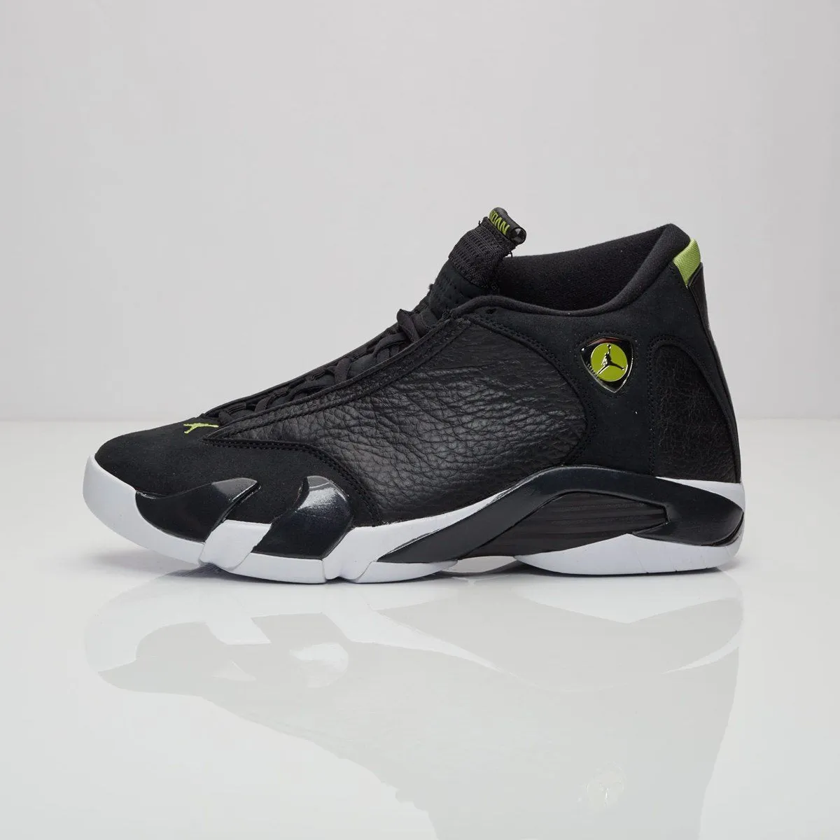 Asics Tennis Shoes Size 9 Air Jordan 14 Retro 