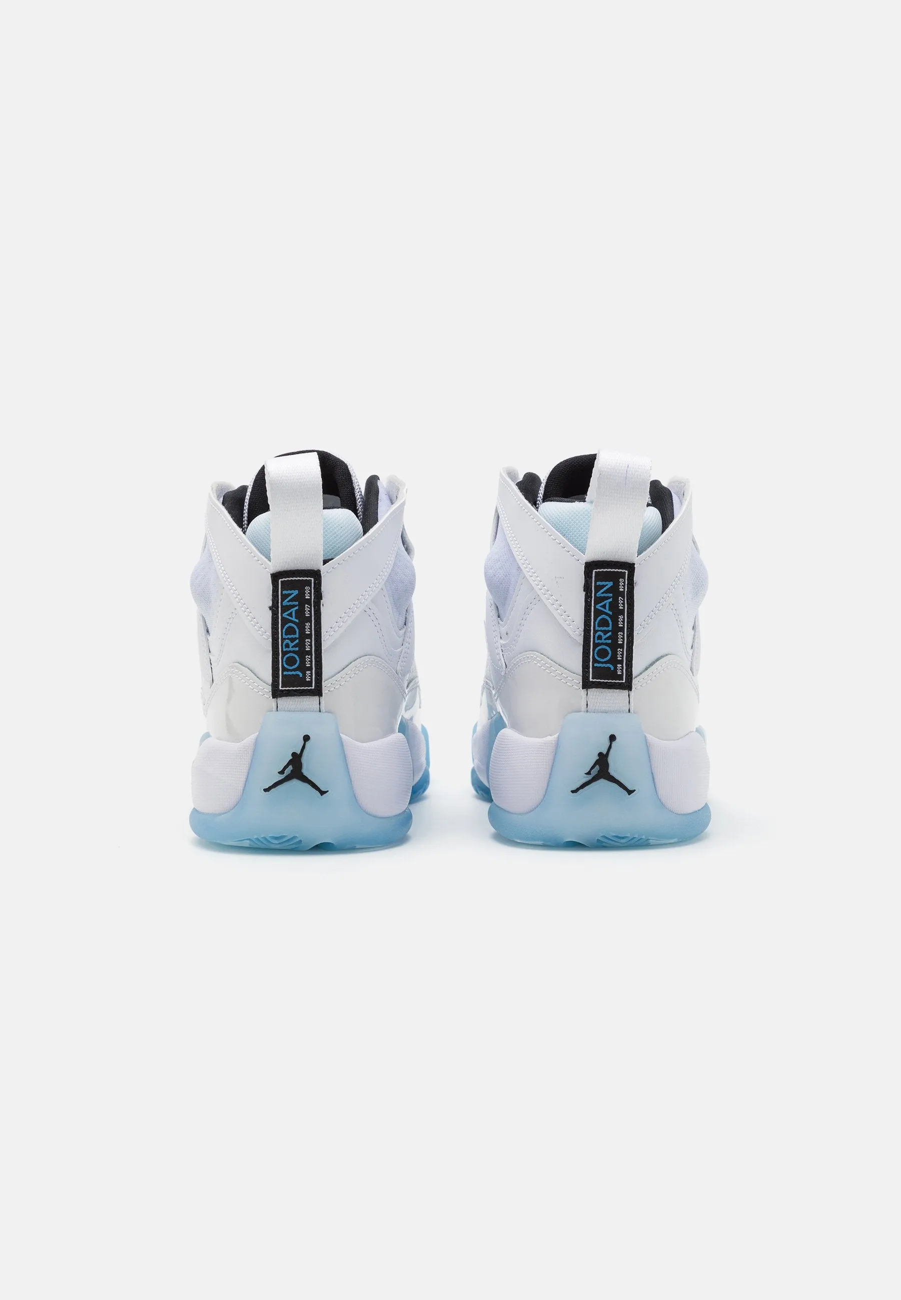 Asics Gel Flux 4 Running Shoe Jordan JUMPMAN TWO TREY (GS)