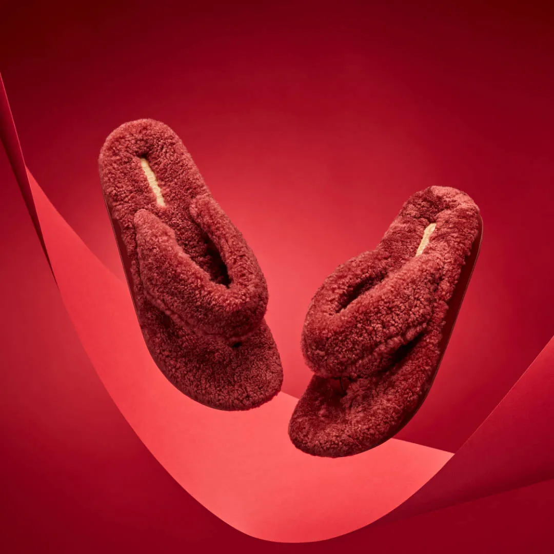 Kpe'a Heu - Dark Rust Dollar Store Flip Flops