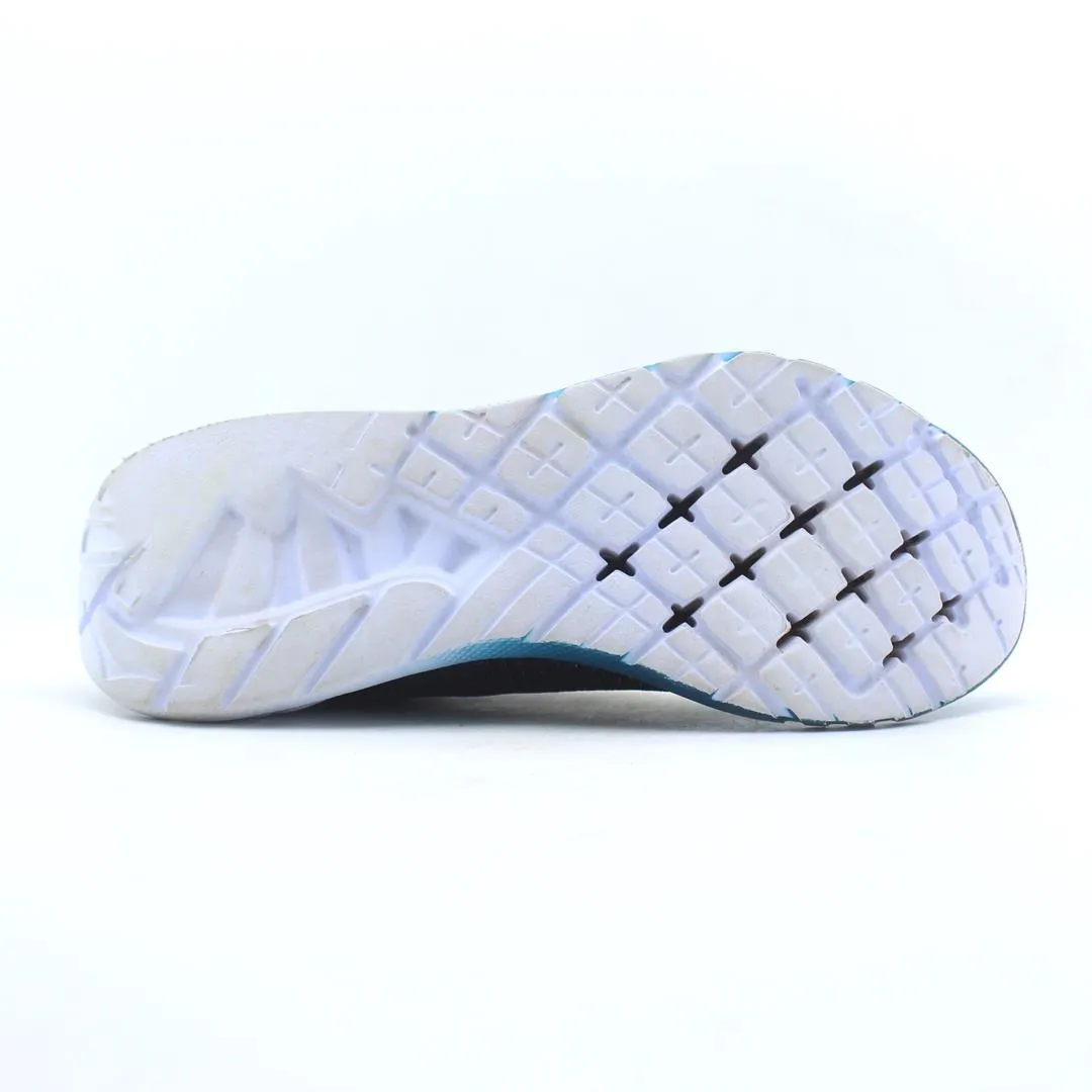 HOKA ONE ONE MATRYX Wide Fitting Running Shoes