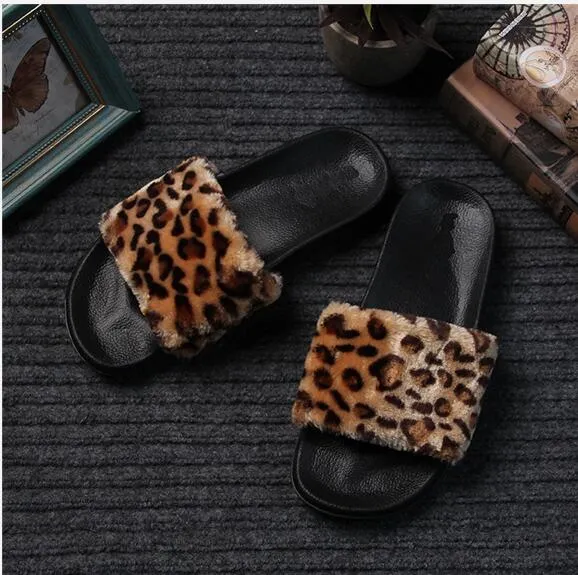 Slippers Tennis Shoes large Size 36-41 Hot Women Slippers Fashion Spring Summer Autumn  Plush Slippers Women Faux Fur Slides Flip Flops Flat Shoes