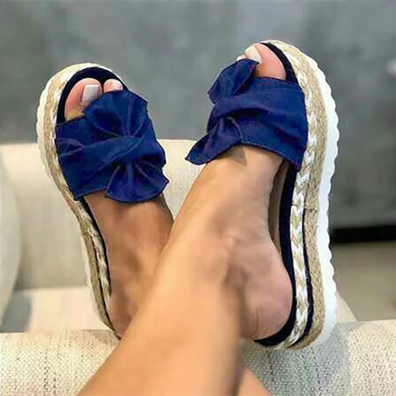 Rainbow Flip Flops In Store 2020 Summer Fashion Sandals Shoes Women Bow Summer Sandals Slipper Indoor Outdoor Flip-flops Beach Shoes Female Slippers