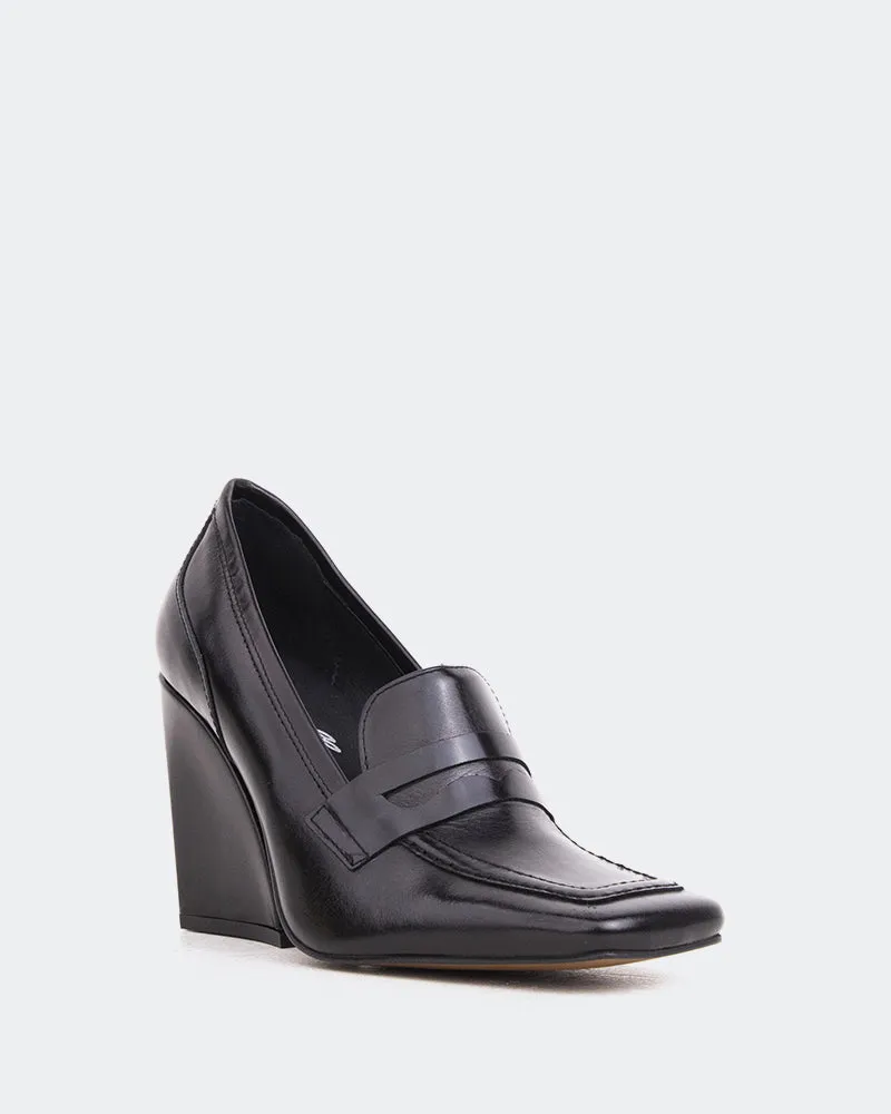 Jardins Black Leather Ferragamo Sport Loafers