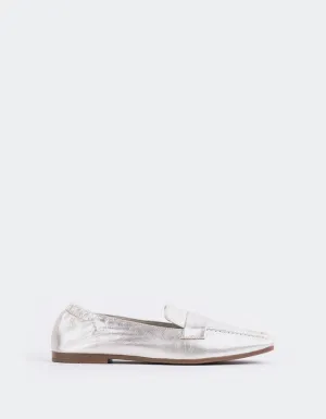 Medici Silver Metal Loafers With Wide Leg Jeans