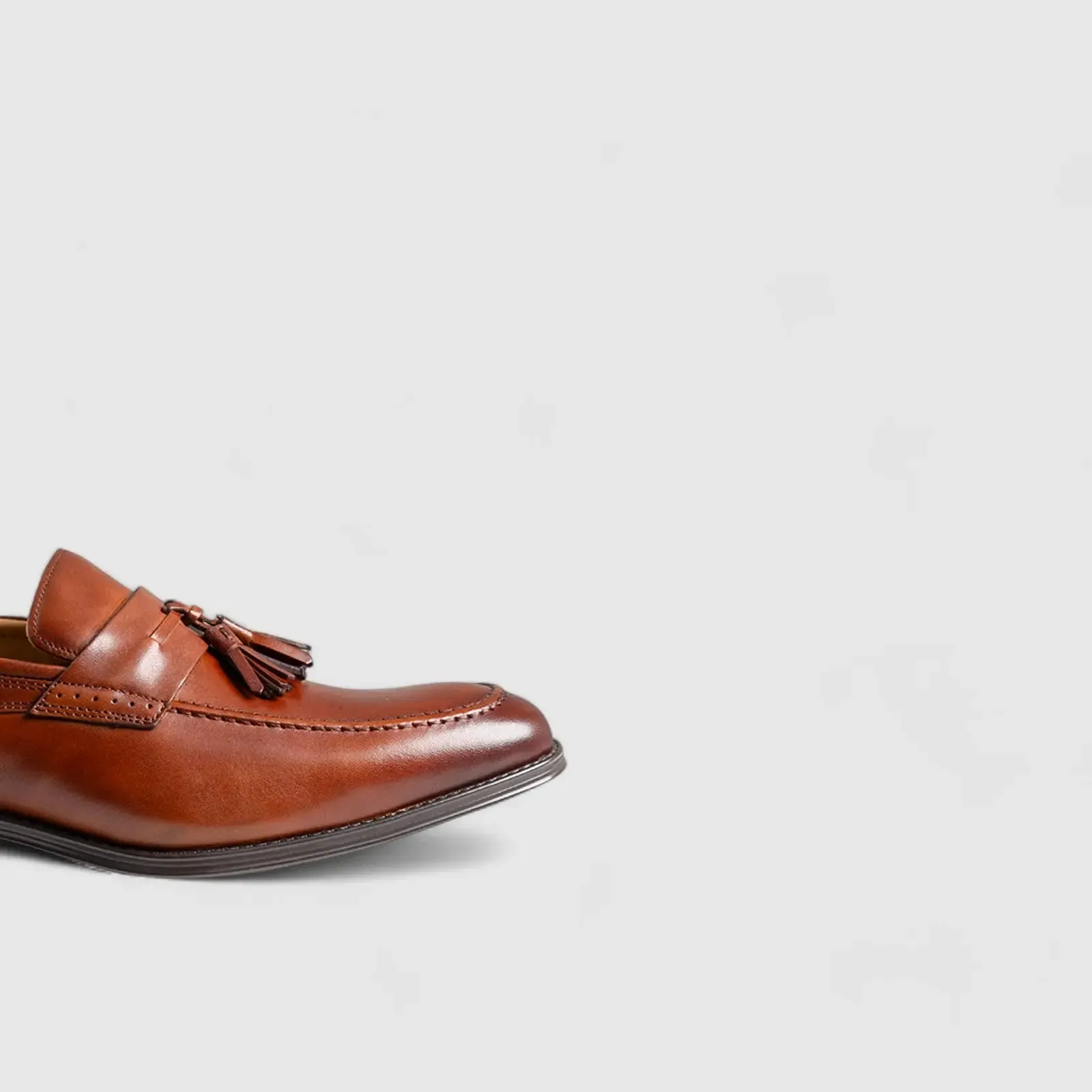 Salvatore Ferragamo Loafers Amelio Tassel Slip On Tan