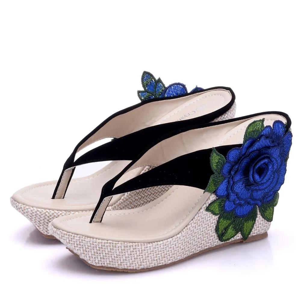 Luxury Flip Flops For Sale Summer Shoes for Women 2022 Fashion Platform Wedge Sandals Outdoor Women Height Increase Embroidered Flower Flip Flops Slippers