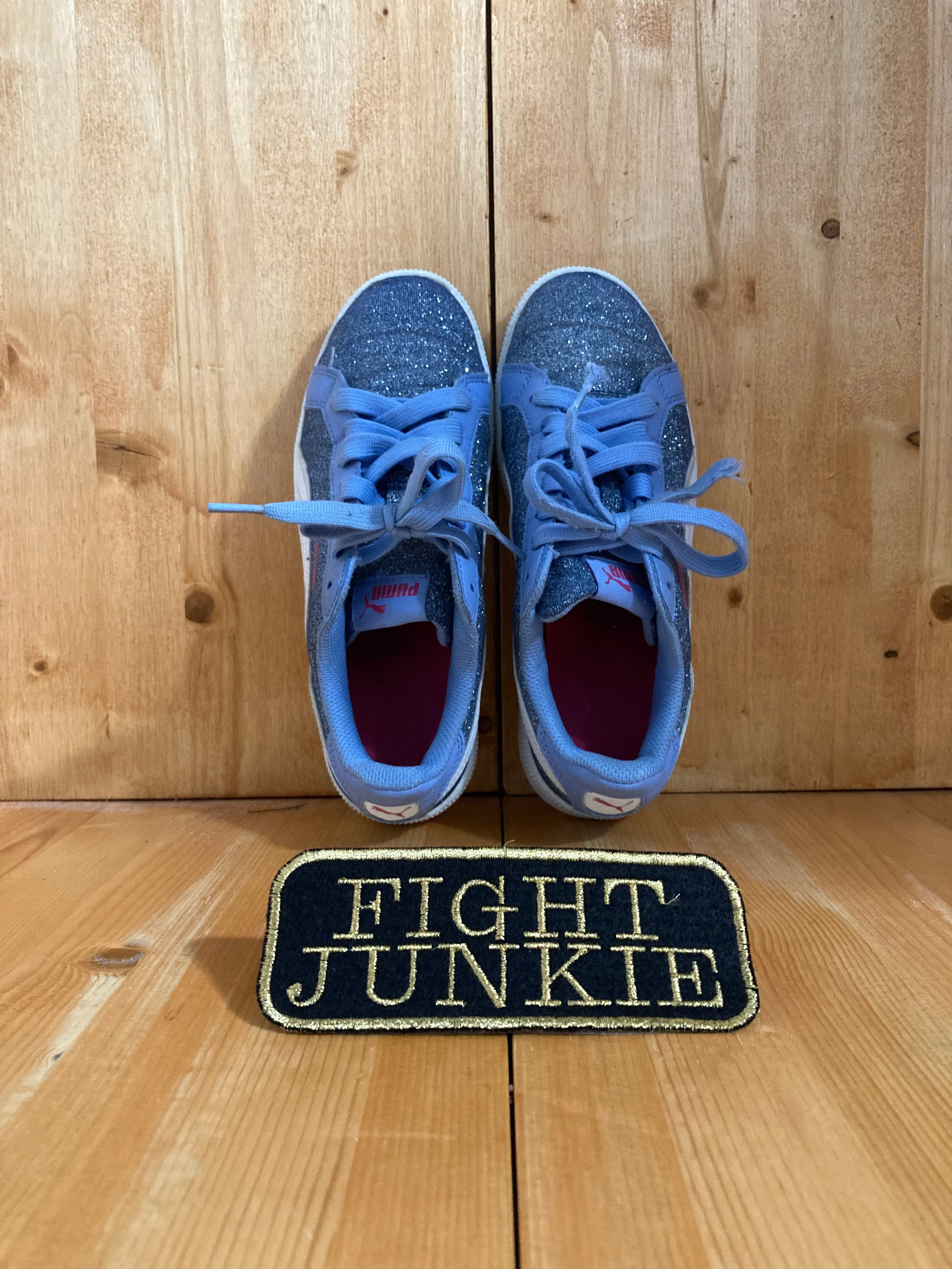 Different Puma Shoes PUMA SMASH GLITZ GLAMM Youth Size 5C Shoes Sneakers Blue 362955-02