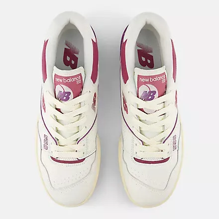 New Balance 550 Sea Salt with Scorpio and Calcium New Balance 840 Women