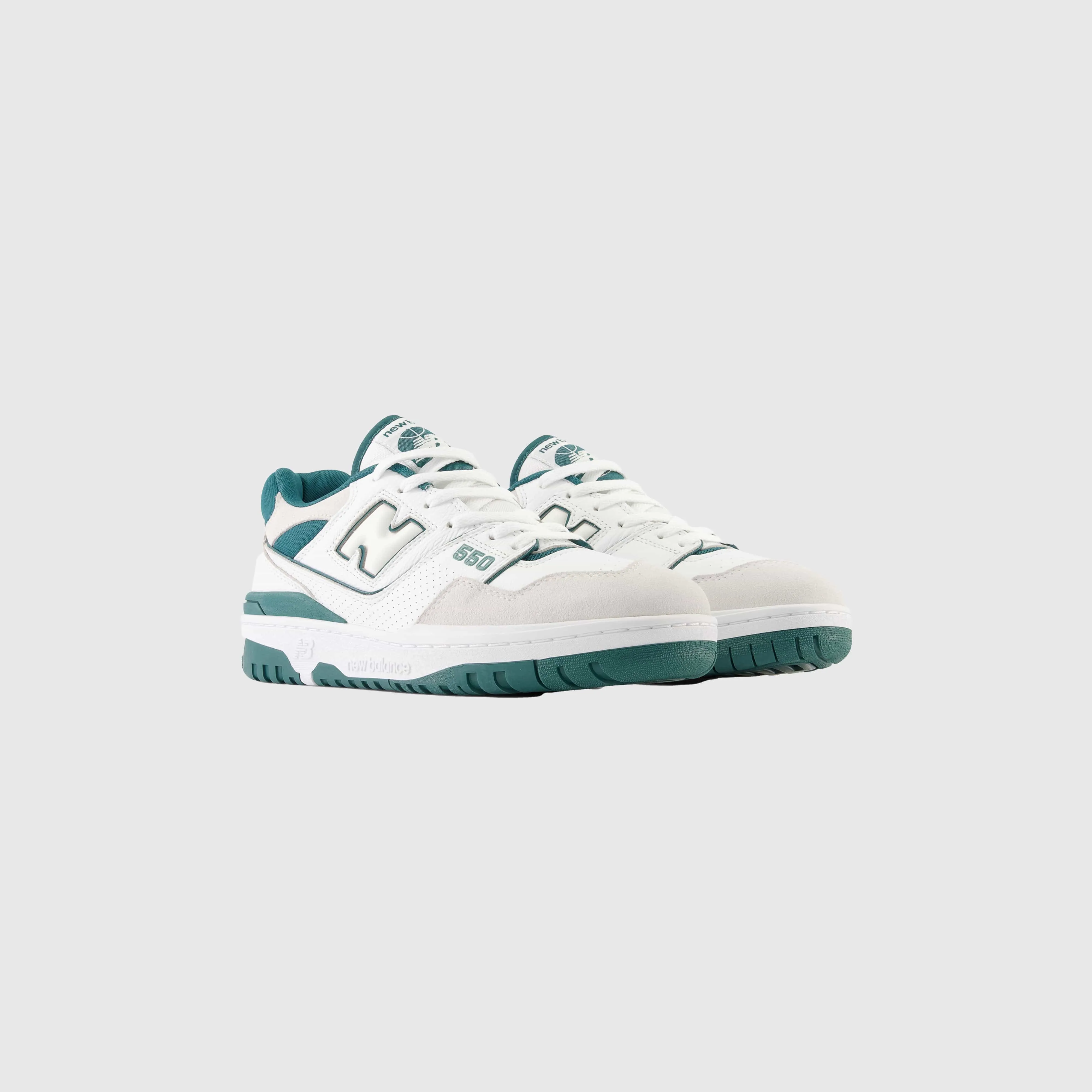 New Balance 550 - White / Vintage Teal Zach Lavine New Balance Shoe