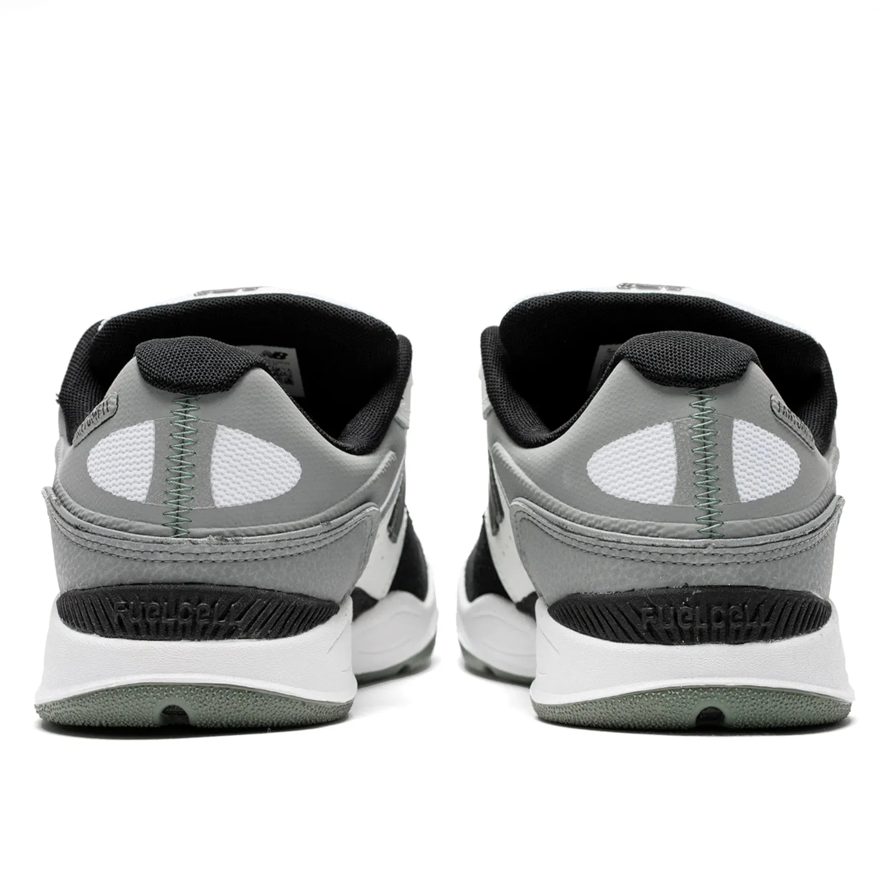 New Balance Numeric - 1010 Tiago in White/Black New Balance Numeric 440 V2