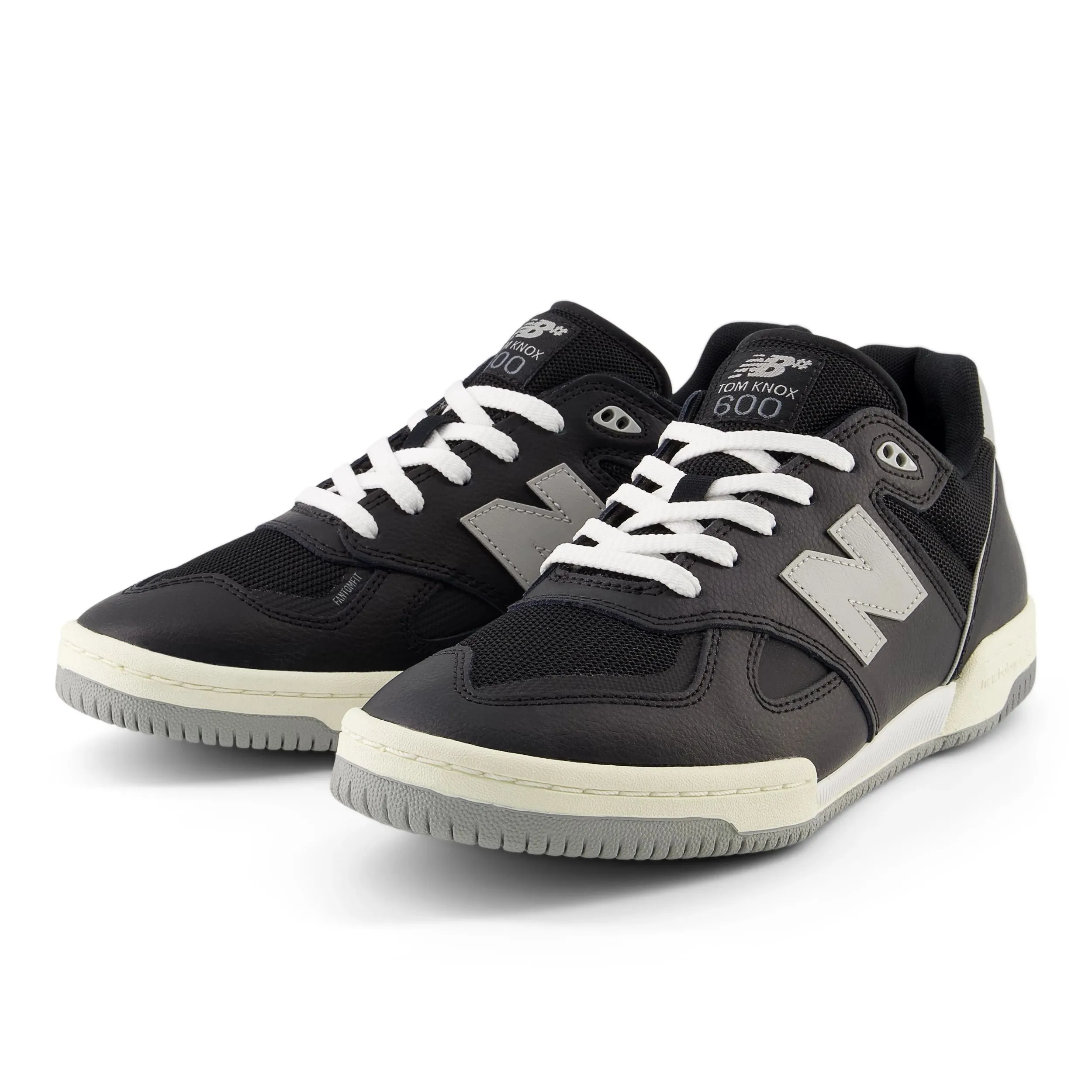 New Balance Sprinting Spikes New Balance Numeric - 600 Tom Knox in Black/Grey