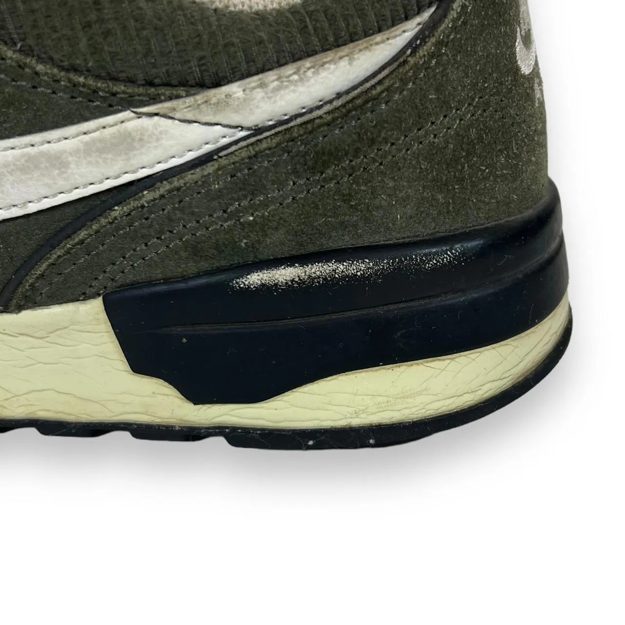 Asics Gel Blast Squash Shoes NIKE AIR ODYSSEY (2017) Khaki Green Running Trainers Shoes