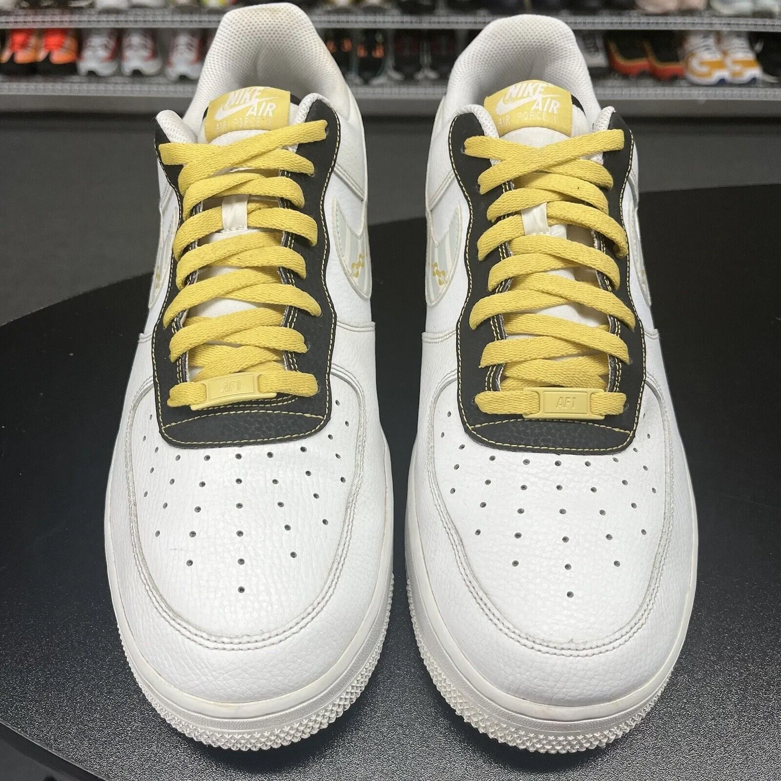 Nike Men's Air Force 1 Low Gold Link Zebra DH5284-100 Men's Size 13 Asics Lifting Shoes