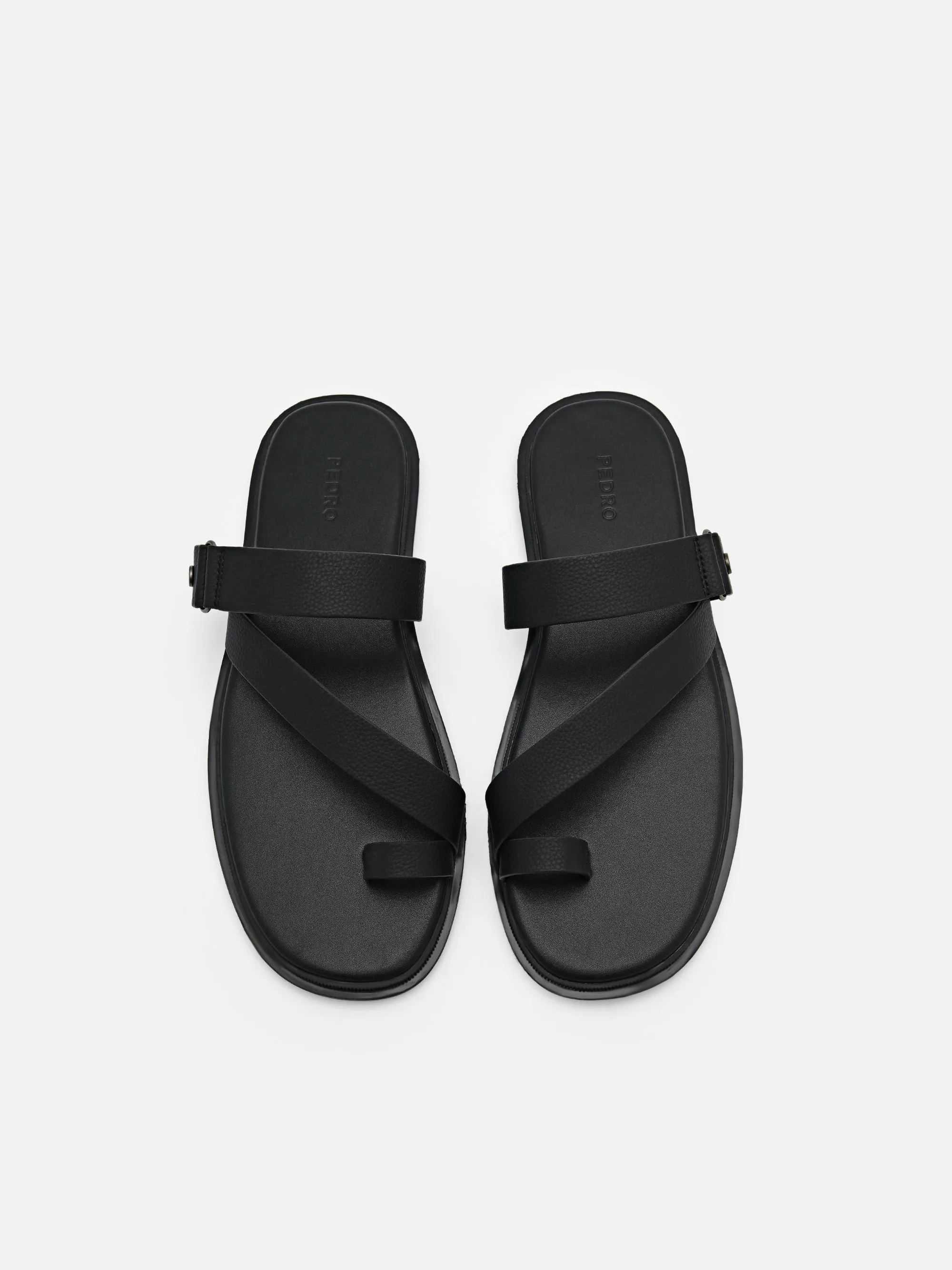 Oliver Toe Loop Sandals Sandals Rewards
