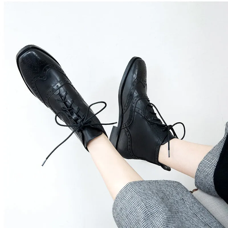 Wingtip Shoes Leather Martin Boots Block Carving Brogue Ankle Boot For Women in Black Heeled Lace Up Oxfords