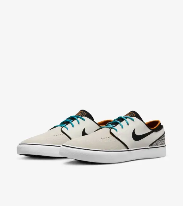Nike SB Janoski OG  001 Asics Gel Upcourt Badminton Shoe