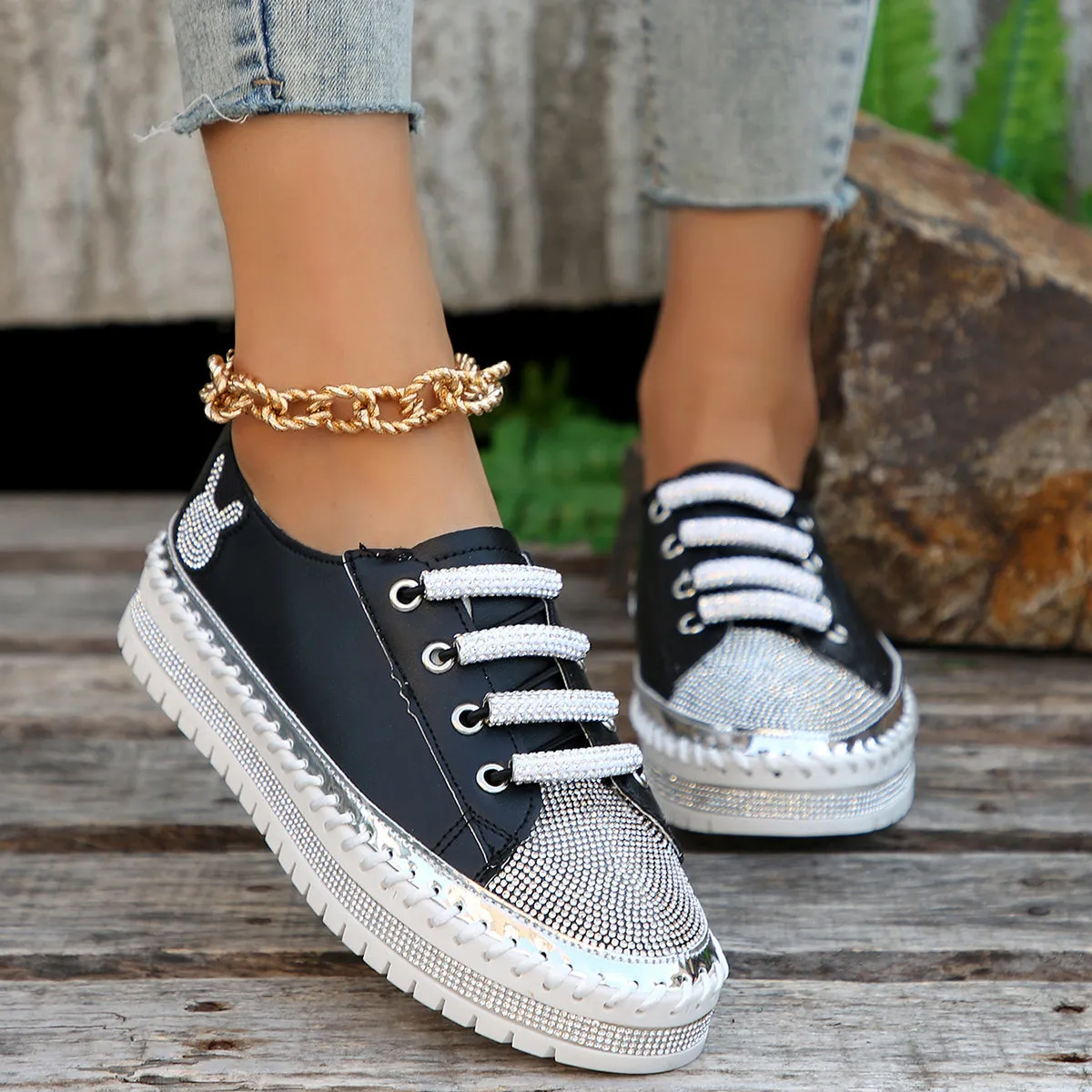 Nanccy Casual Thick Soled Soft  Shoes Gator Skin Work Boots