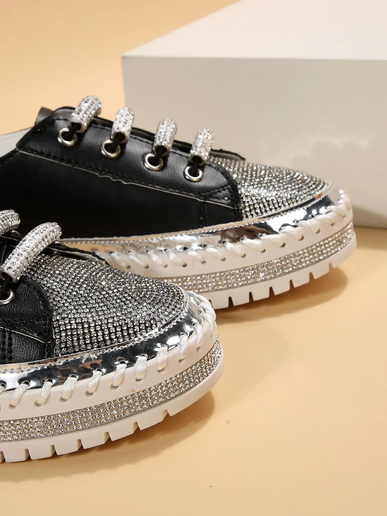 Sneaker Work Boots Nanccy Casual Thick Soled Soft  Shoes