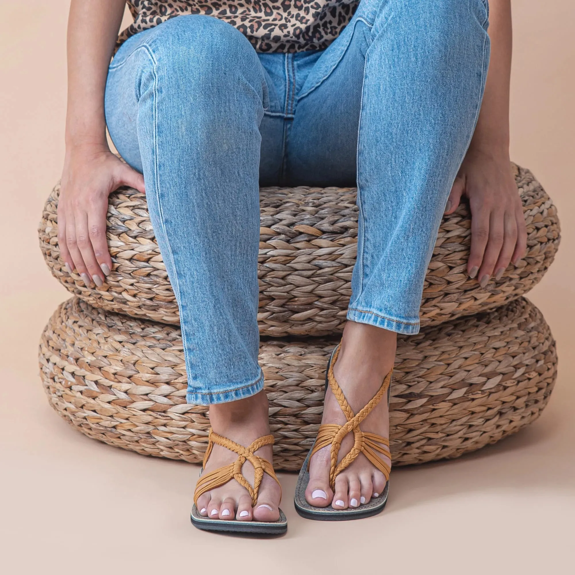 Style Penny Loafers Plaka Yellow Seashell Flat Sandal