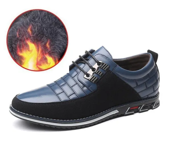 Design New Genuine Leather Loafers Men Moccasin Fashion Sneakers Flat Causal Men Shoes Adult Male Footwear Boat Shoes Pointed Flat Shoes With Strap