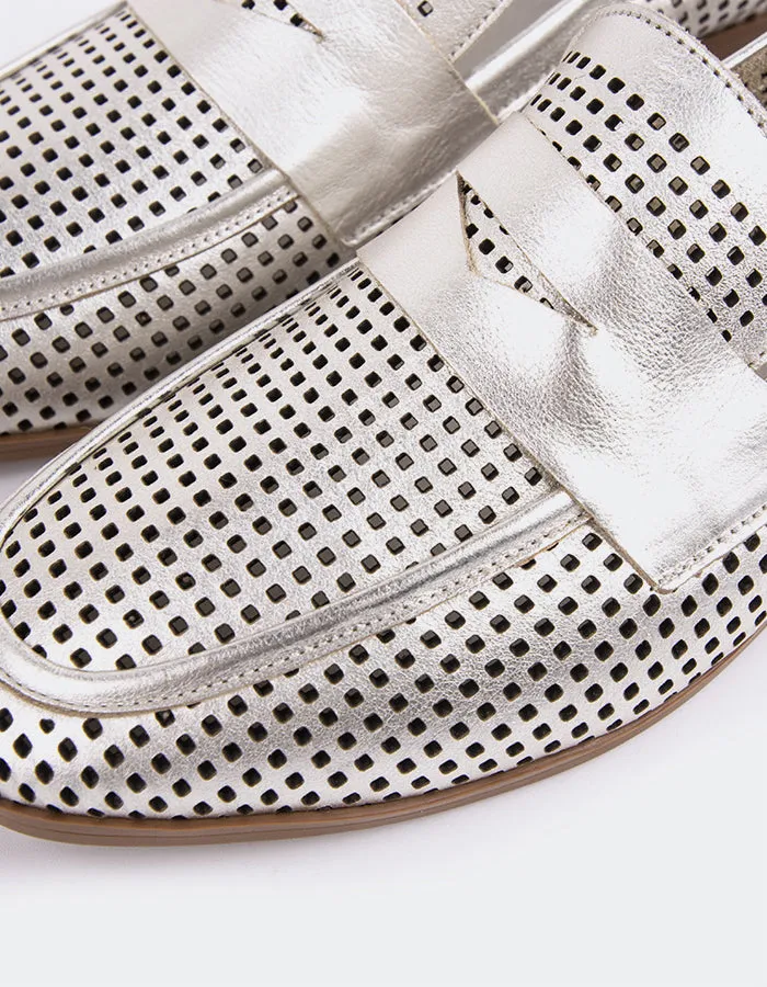 Urbino Silver Metal Heeled Loafers Leather