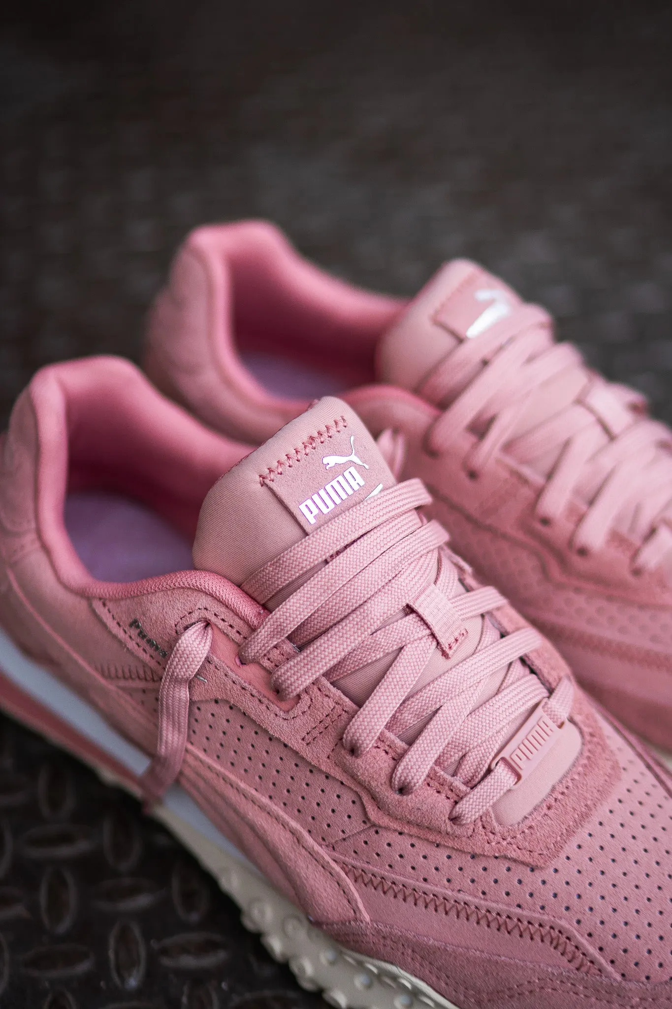 Sneakers With Hidden Compartment Women Puma Blacktop Rider (Future Pink/Alpine Snow)