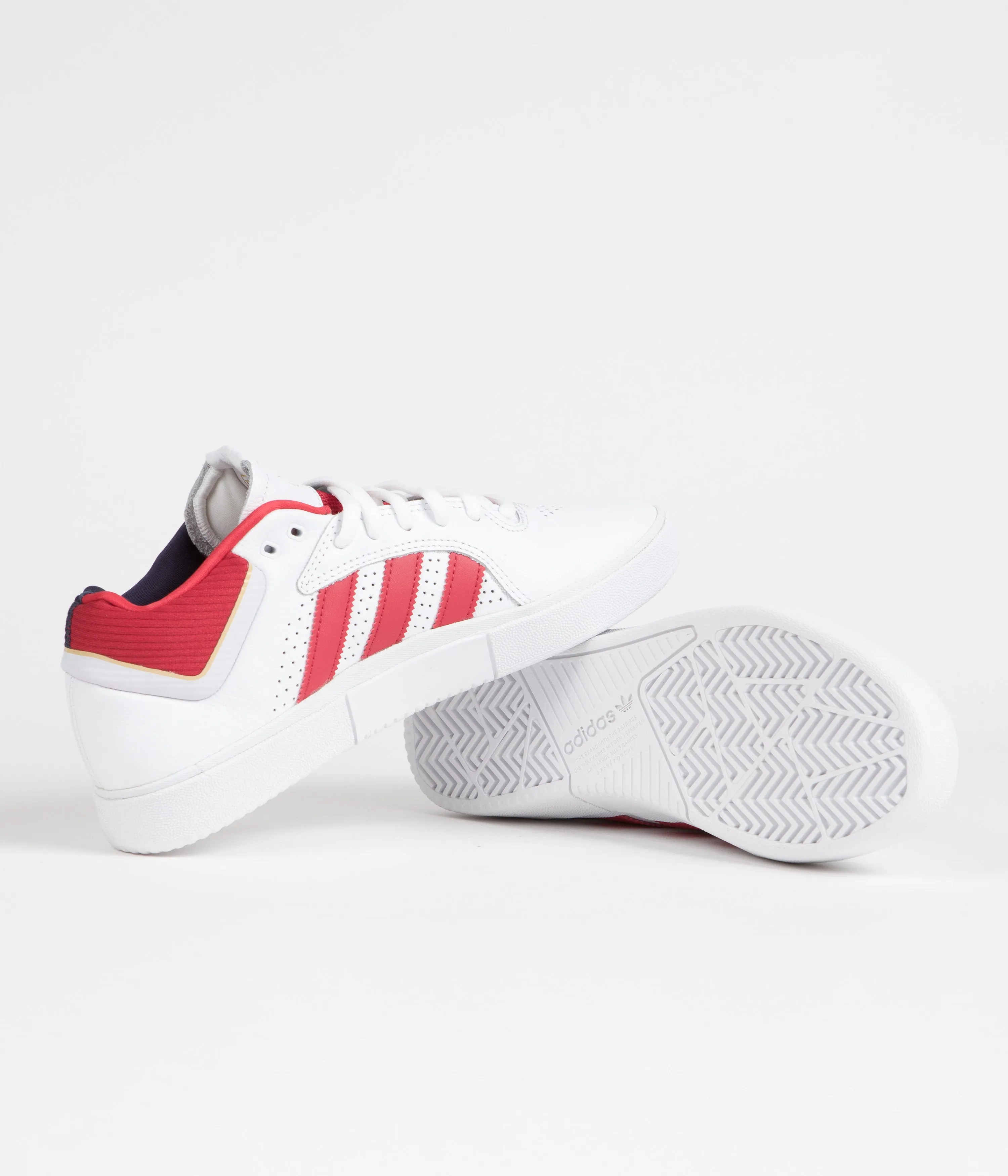 Adidas Aloha Super Shoes Adidas Tyshawn Shoes - FTWR White / Collegiate Navy / Gold Metallic