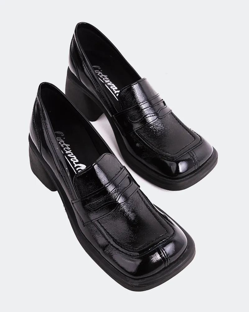 Station Black Naplack Loafers With Chain Detail