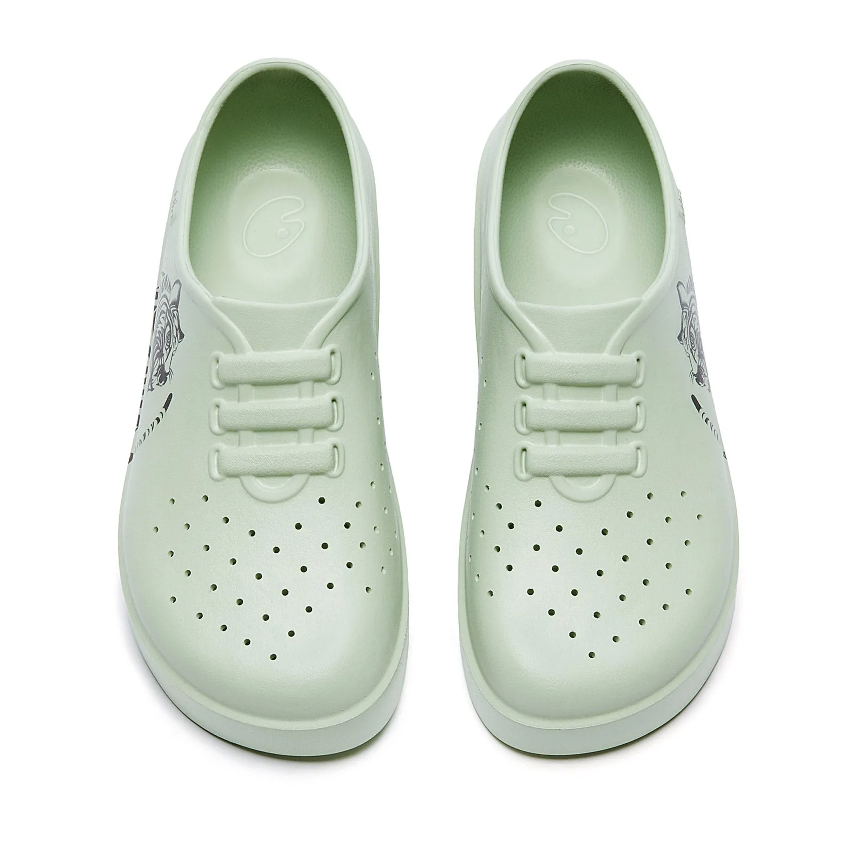 Tiger Roar 4 Tenerife II Women Talia Slip On Sneaker