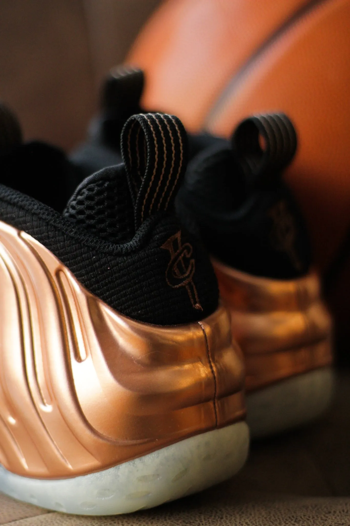 AIR FOAMPOSITE ONE "METALLIC COPPER" Asics Gelburst Basketball Shoes