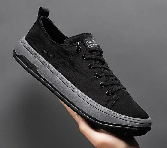 Summer Sneakers Men Shoes Comfortable Breathable Ice Silk Casual Shoes Lightweight Walking Flat Shoes Male Sneakers Gold Silver Flat Shoes