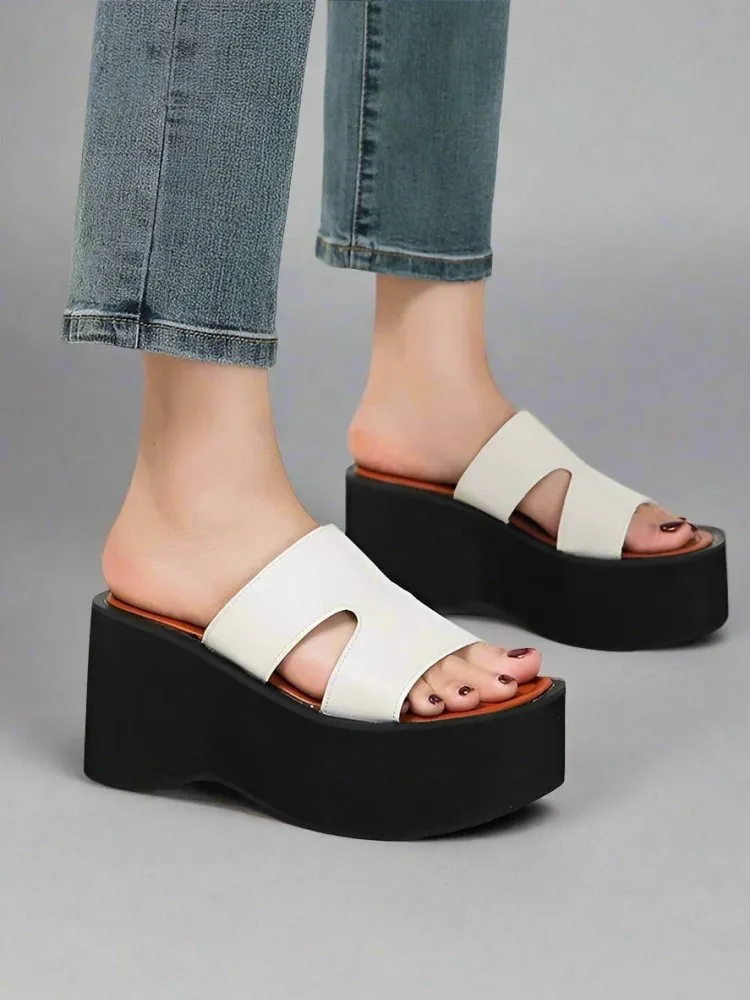 Hotel Sandals Mexique Women's Dressy Black Platform Sandals with Curved Heel